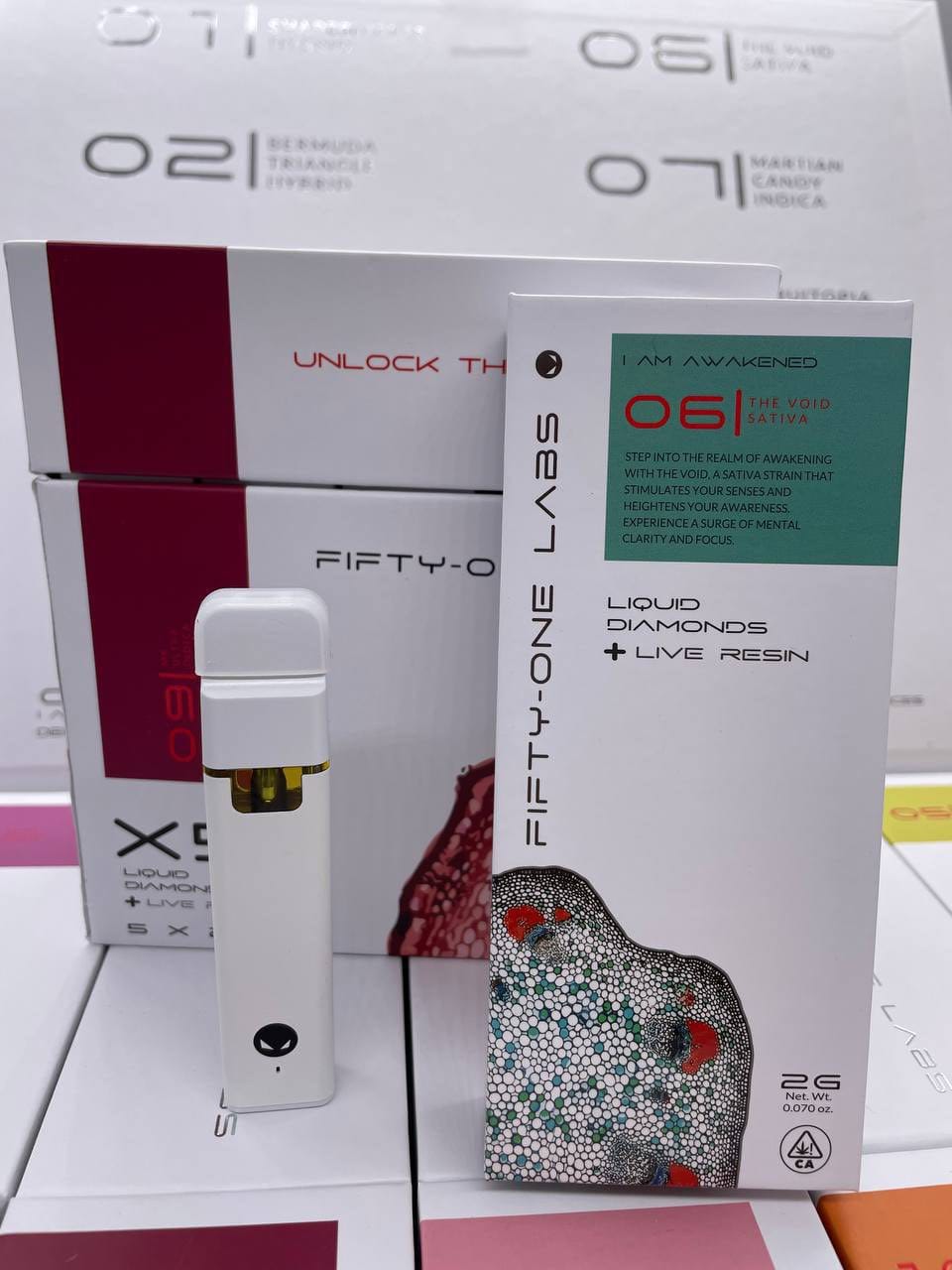FIFTY-ONE-LABS-2G-VAPE-LIQUID-DIAMONDSLIVE-RESIN8